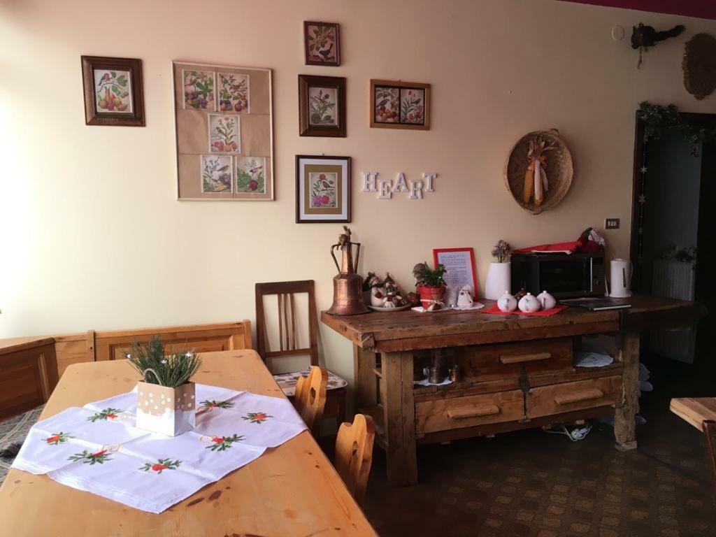 B&B Lo Scoiattolo Nebbiu Exterior photo